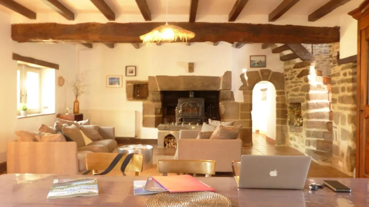 Maison Medievale De Charme A Baden Holiday home