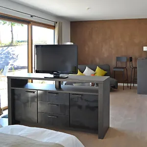 Les Hauts De Toulvern Hotel